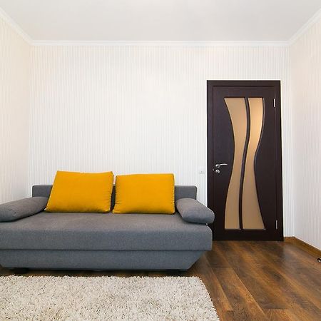 Vip Apartment On Ilinska 수미 외부 사진